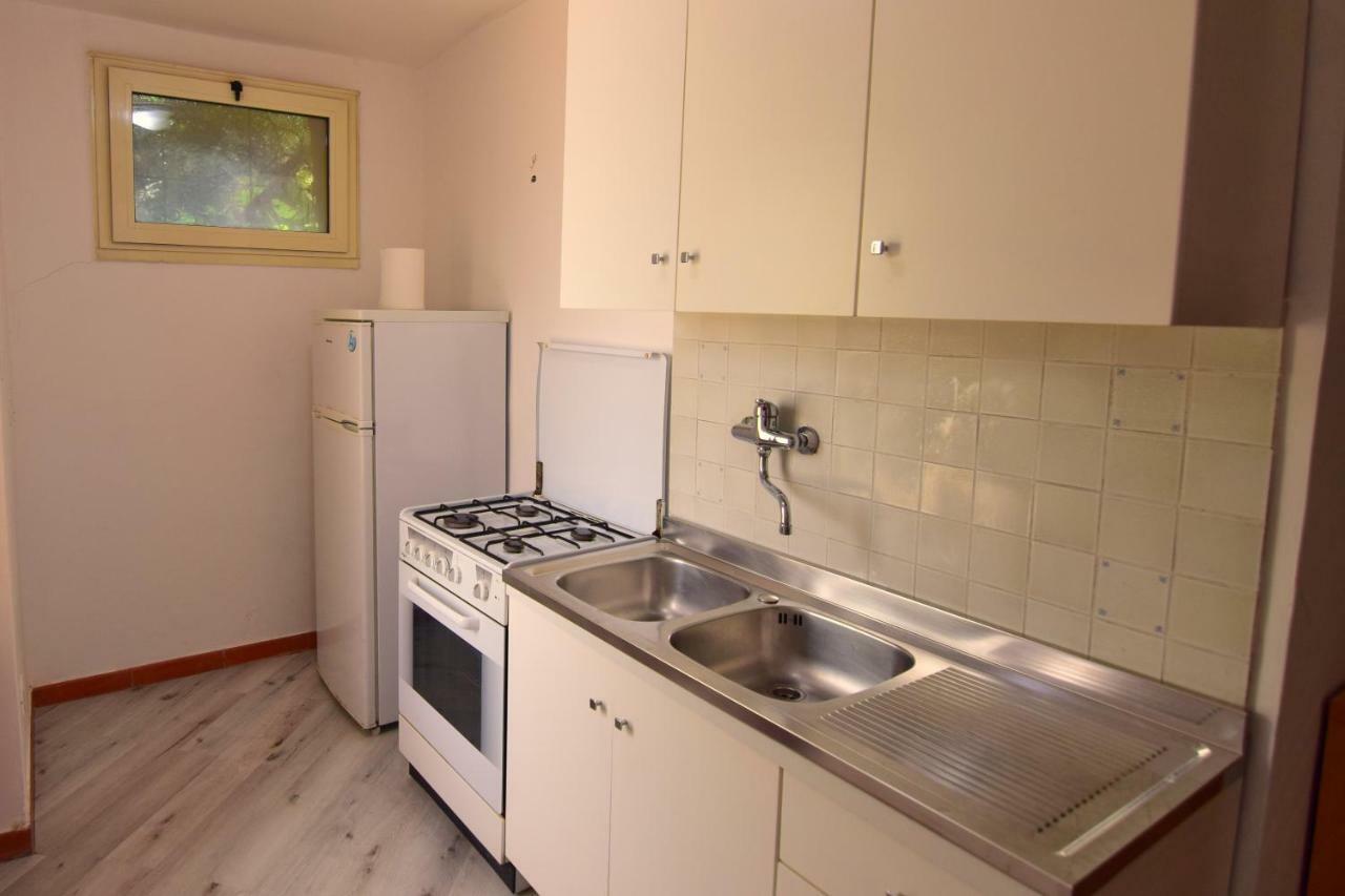가에타 Un Ospite A Fontania B&B 외부 사진